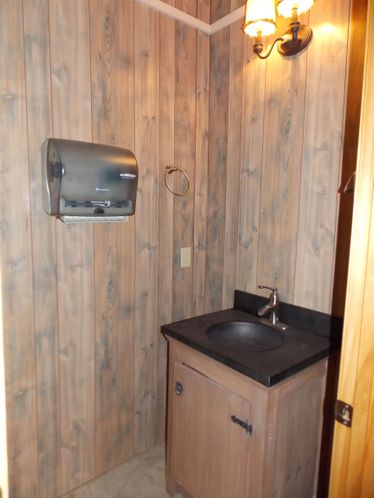 2005 Fairview Rd SW, Camden, AR 71701